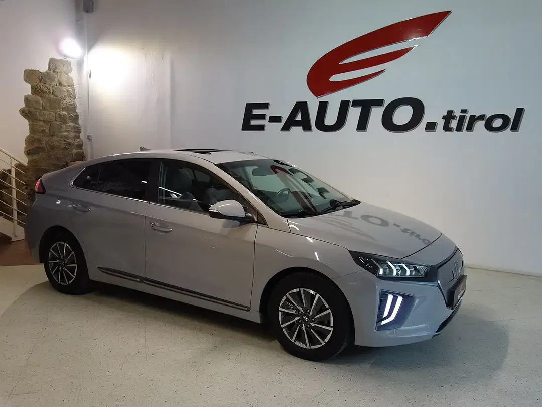Hyundai IONIQ AUT Style - Thumbnail 10