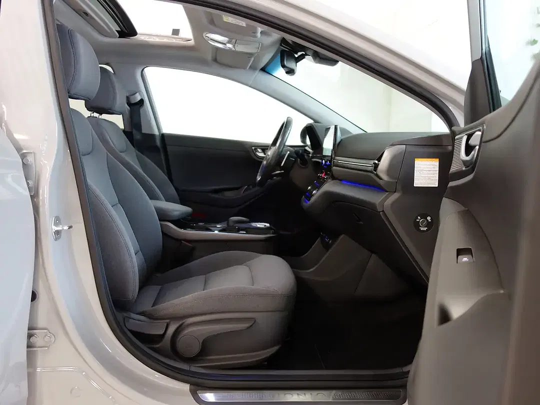 Hyundai IONIQ AUT Style - Thumbnail 13