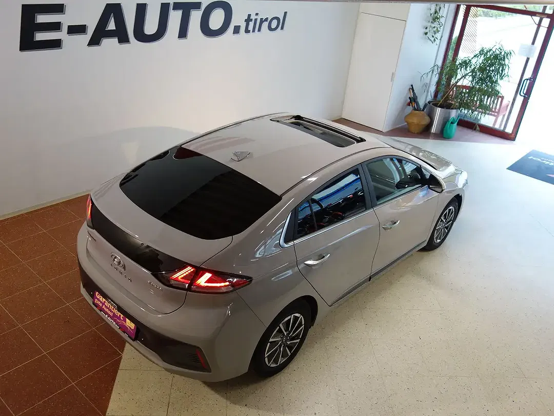 Hyundai IONIQ AUT Style - Thumbnail 8