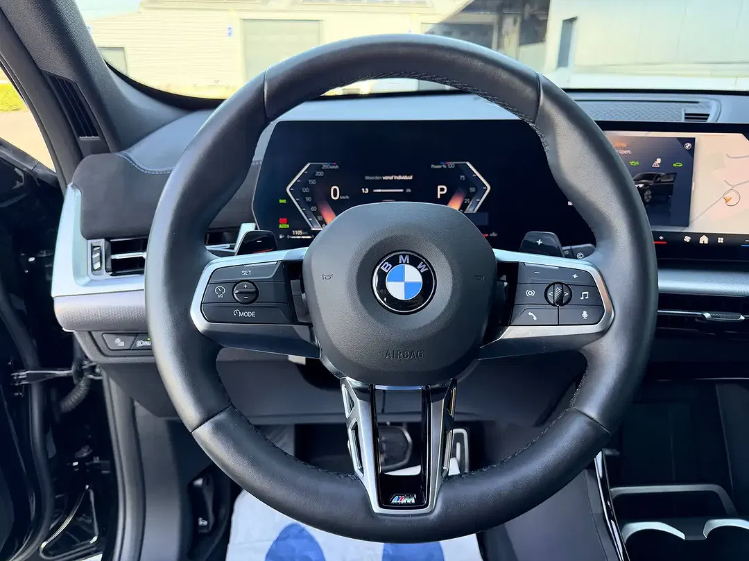 BMW X1 1.5 sDrive M - Thumbnail 10