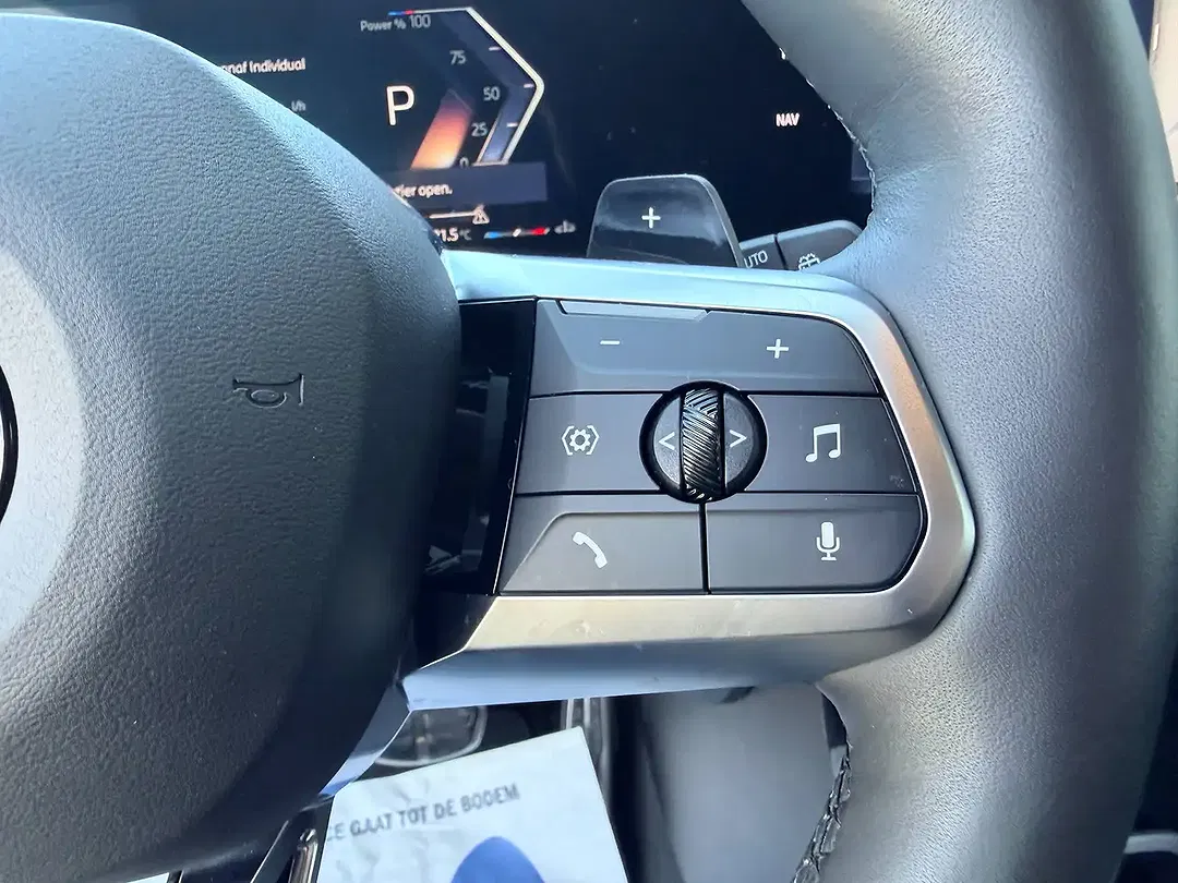 BMW X1 1.5 sDrive M - Thumbnail 12