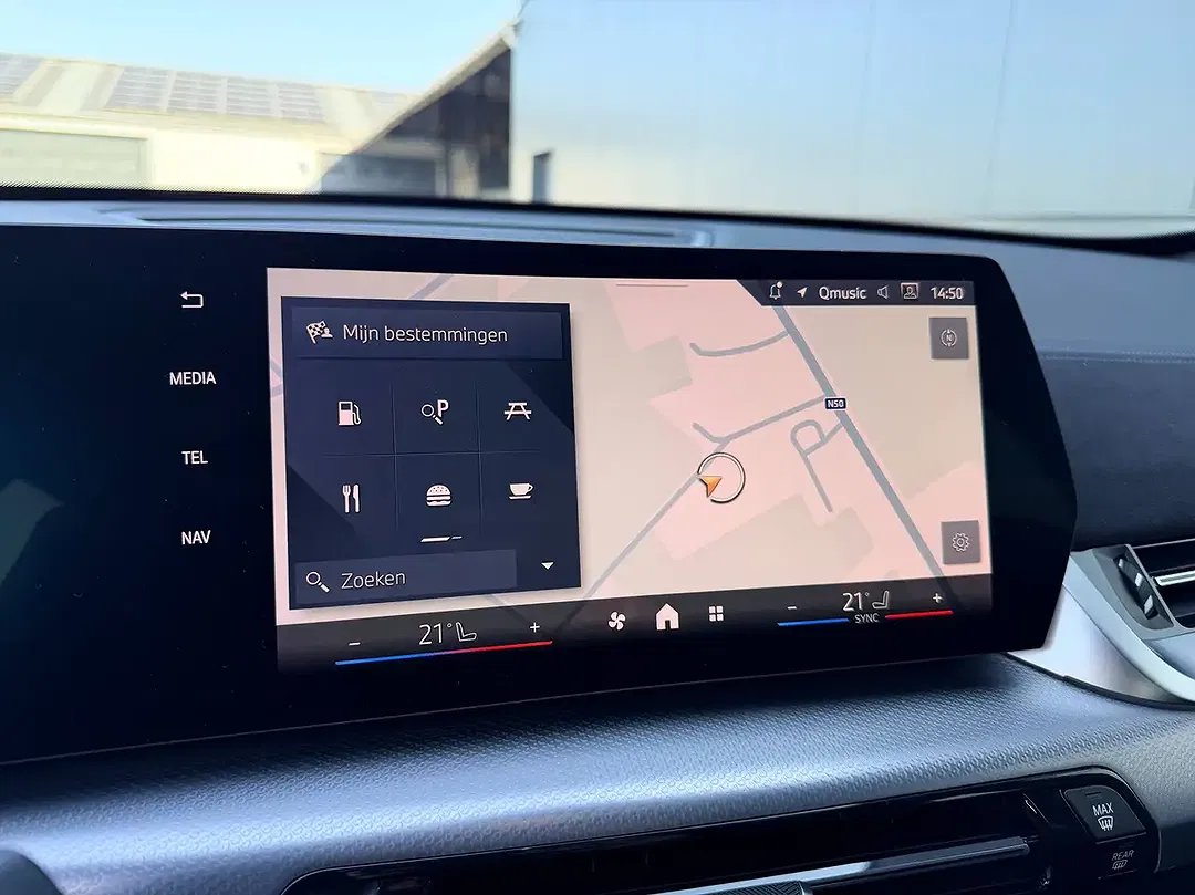 BMW X1 1.5 sDrive M - Thumbnail 15