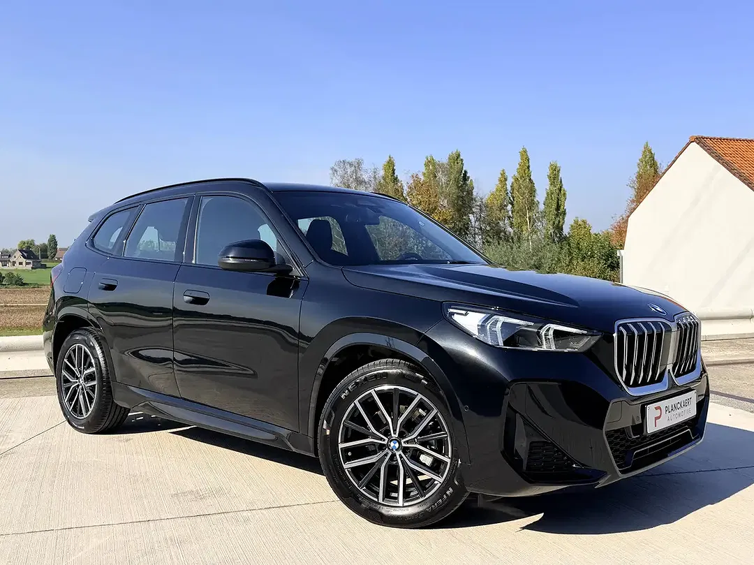 BMW X1 1.5 sDrive M - Thumbnail 4