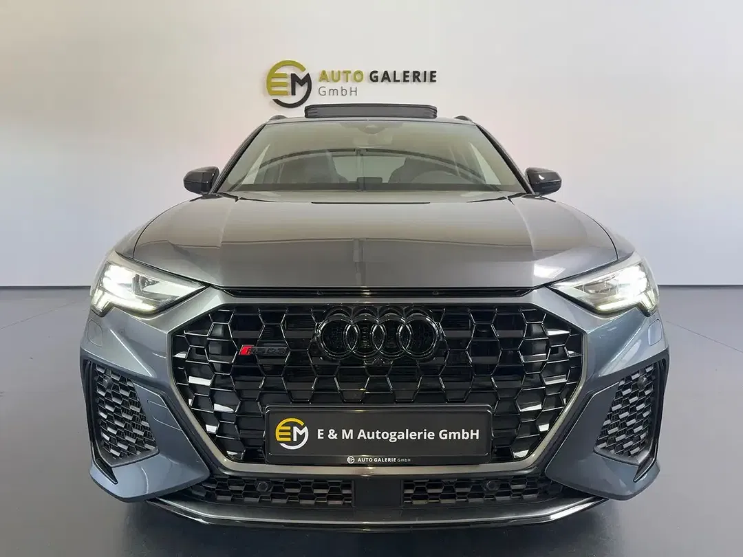 Audi RS Q3 2.5 TFSI quattro Matrix LED - Thumbnail 8