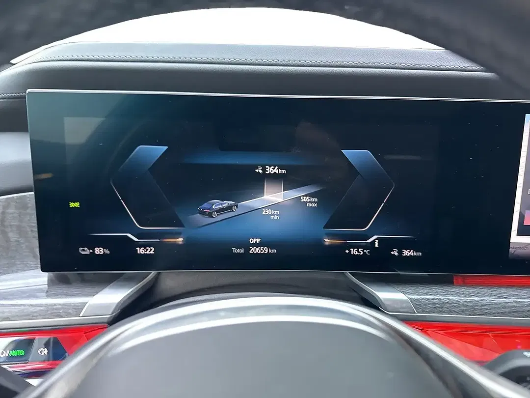 BMW i7 xDrive - Thumbnail 6