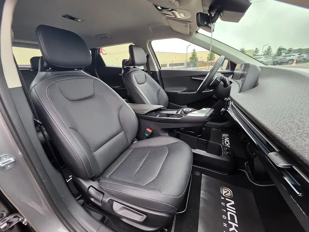 Kia EV6 - Thumbnail 19