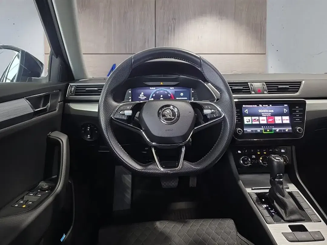 Skoda Superb 1.5 TSI DSG Combi - Thumbnail 13