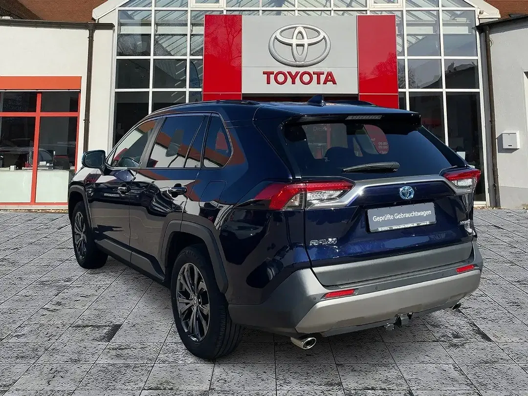 Toyota RAV 4 Team Deutschland - Thumbnail 6