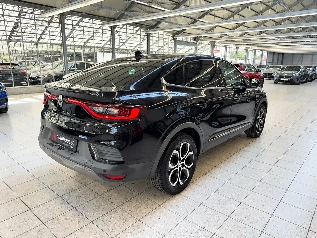 Renault Arkana E-Tech Hybrid - Thumbnail 5