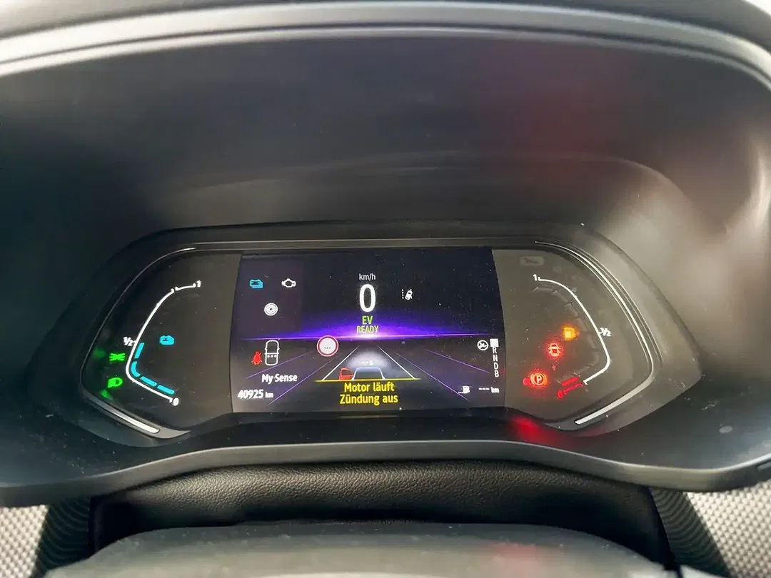 Renault Arkana E-Tech Hybrid - Thumbnail 7