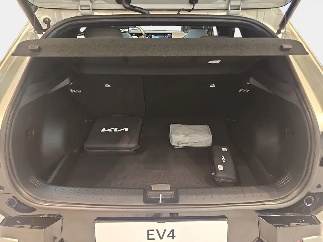 Kia EV4 GT-Line - Thumbnail 11