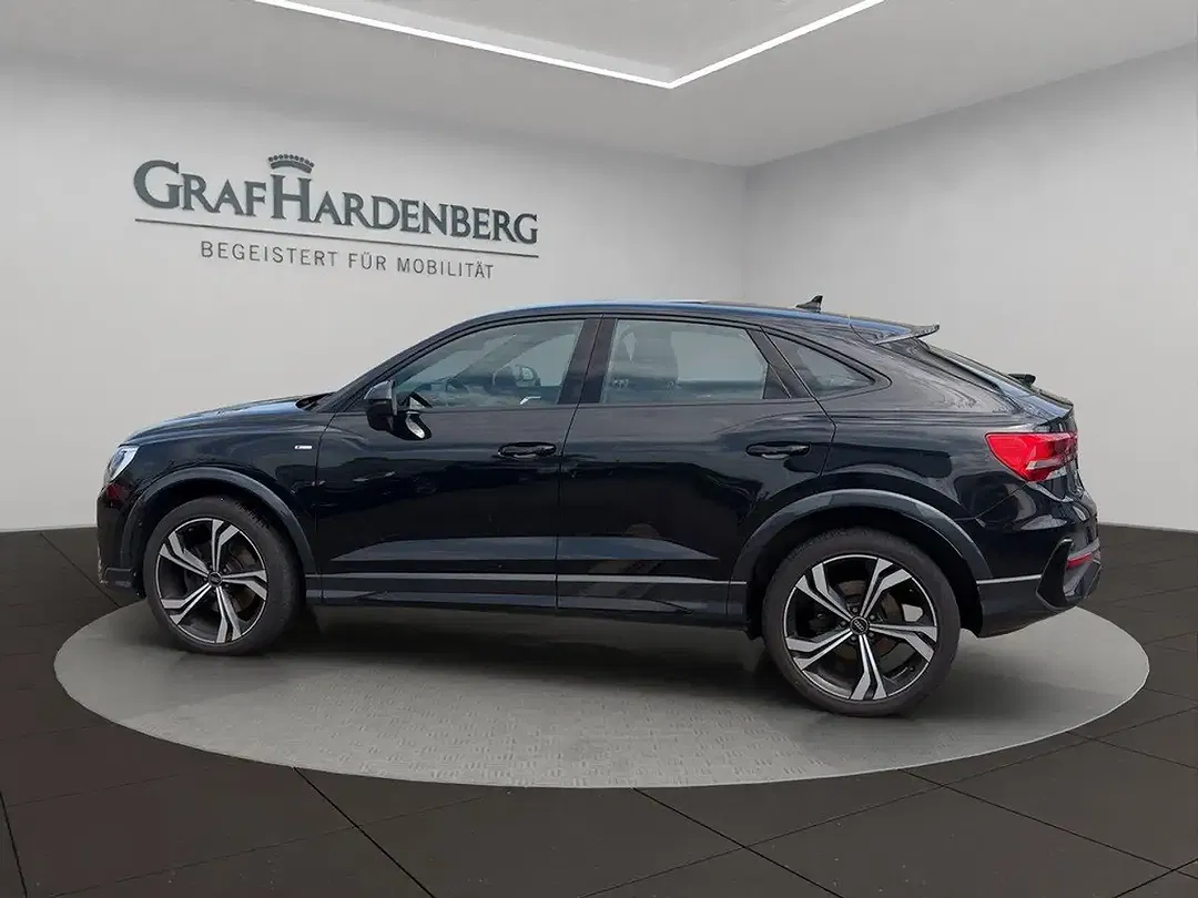 Audi Q3 40 TDI S tronic quattro Sportback S line - Thumbnail 5