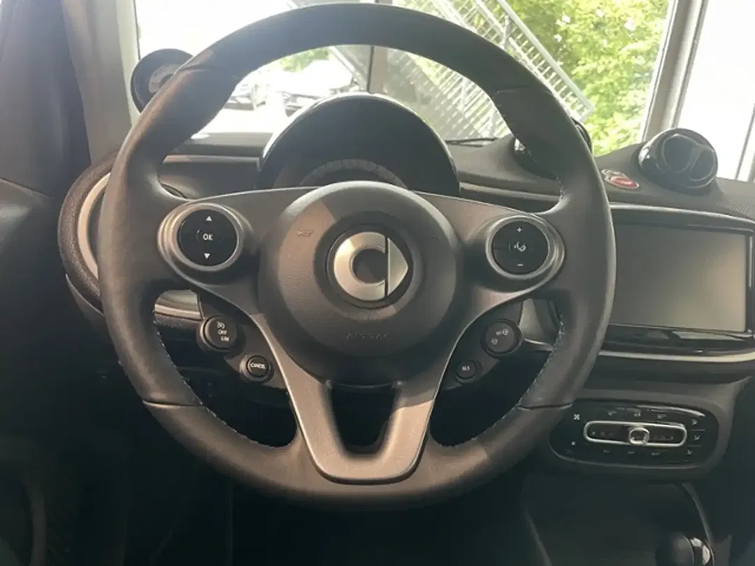 smart forTwo - Thumbnail 9