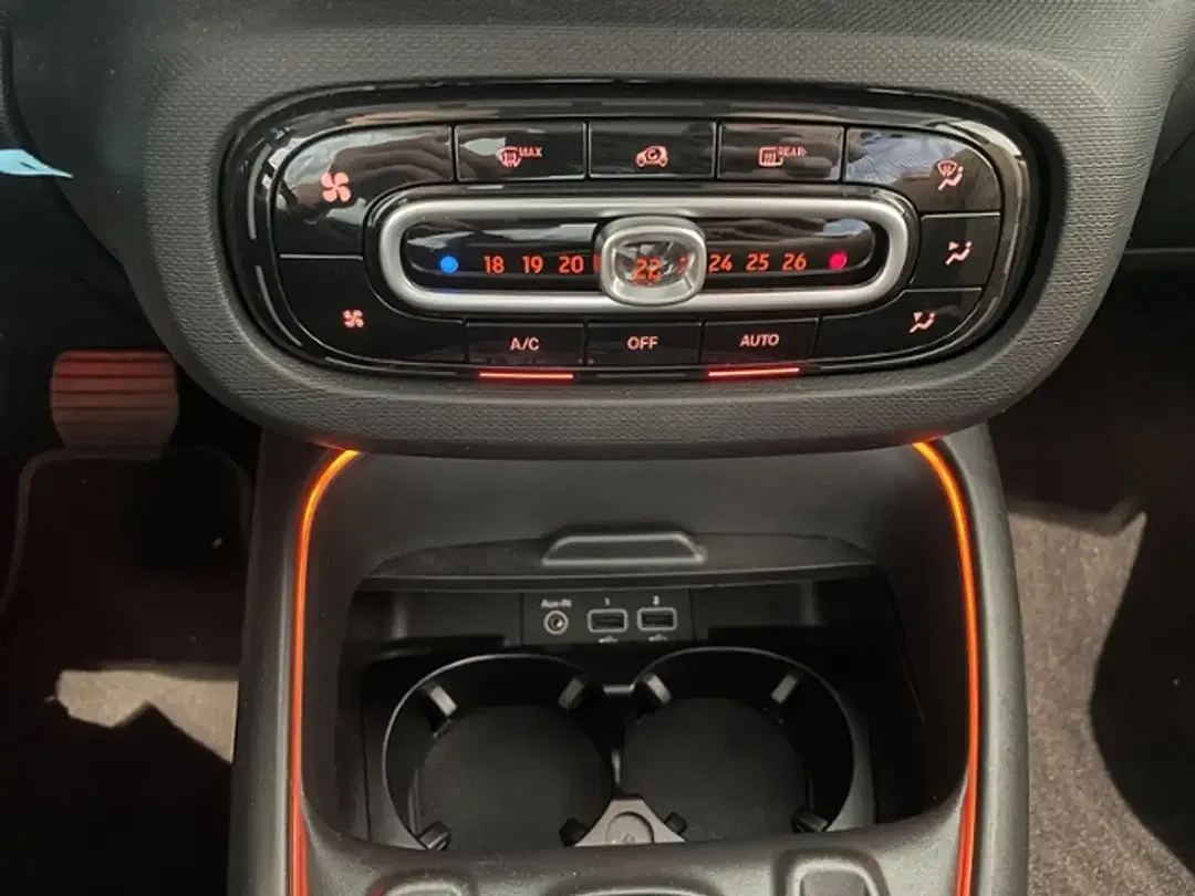 smart forTwo - Thumbnail 13
