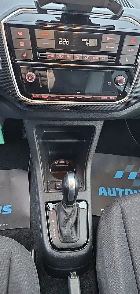 Volkswagen up! Basis - Thumbnail 9