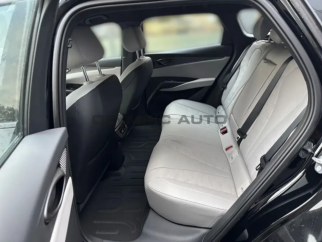 BYD Seal DM-i Touring Boost - Thumbnail 11