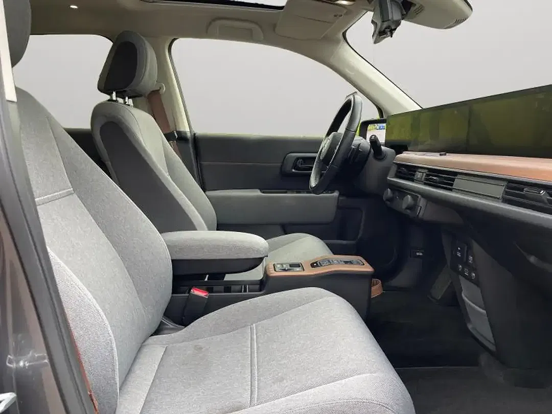 Honda E - Thumbnail 10