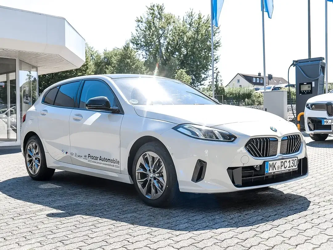 BMW 120 - Thumbnail 6