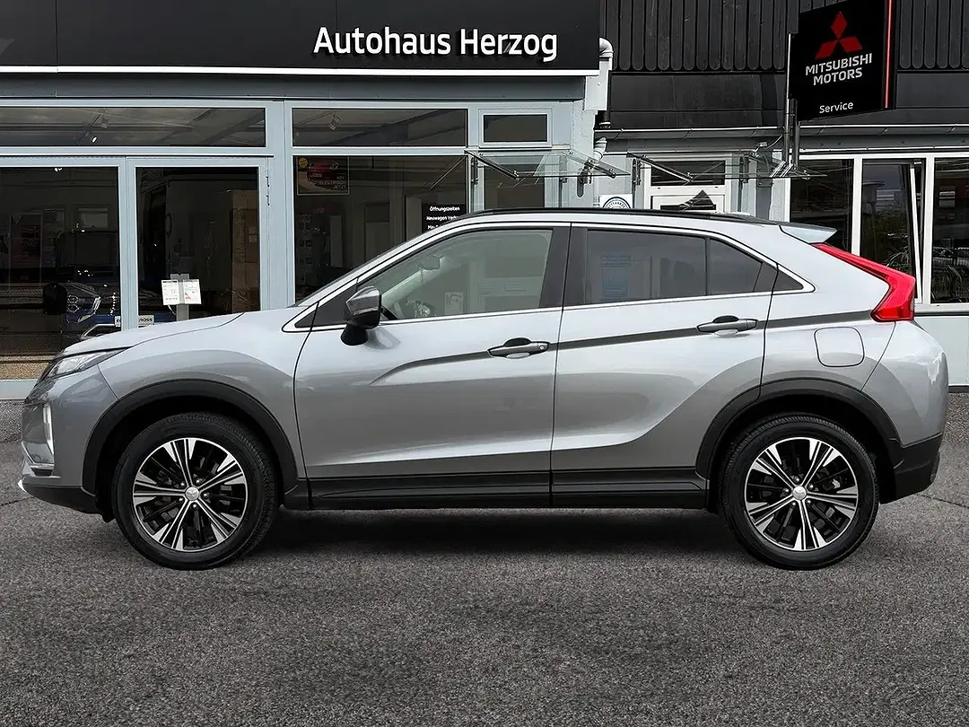 Mitsubishi Eclipse Cross 1.5 T-MIVEC CVT Spirit - Thumbnail 6