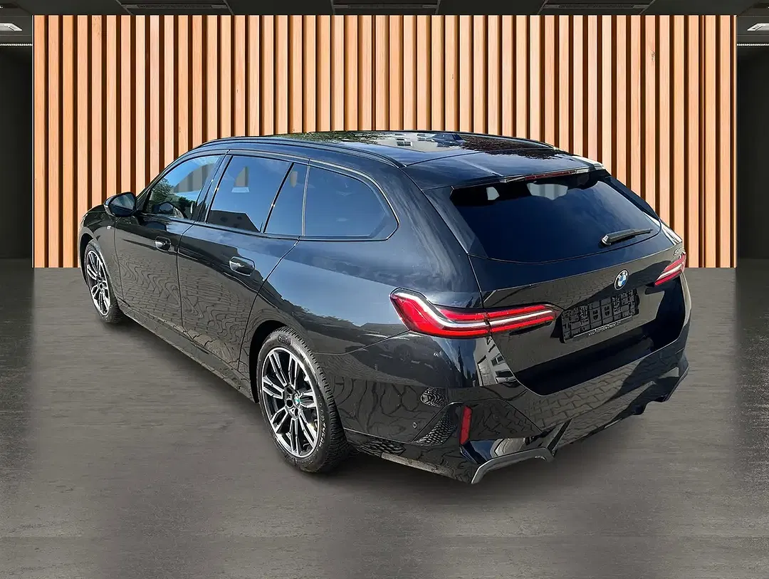 BMW 520 M Sport - Thumbnail 3