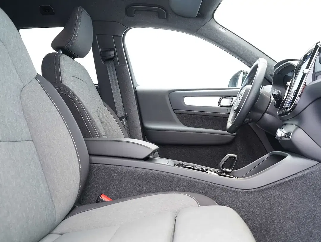Volvo XC40 B3 Plus Dark - Thumbnail 13