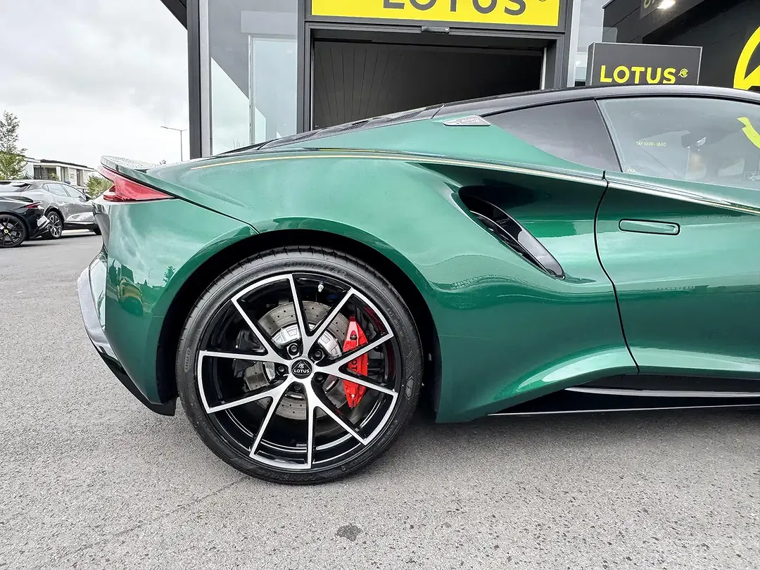 Lotus Emira 3.5 V6 Edition - Thumbnail 9