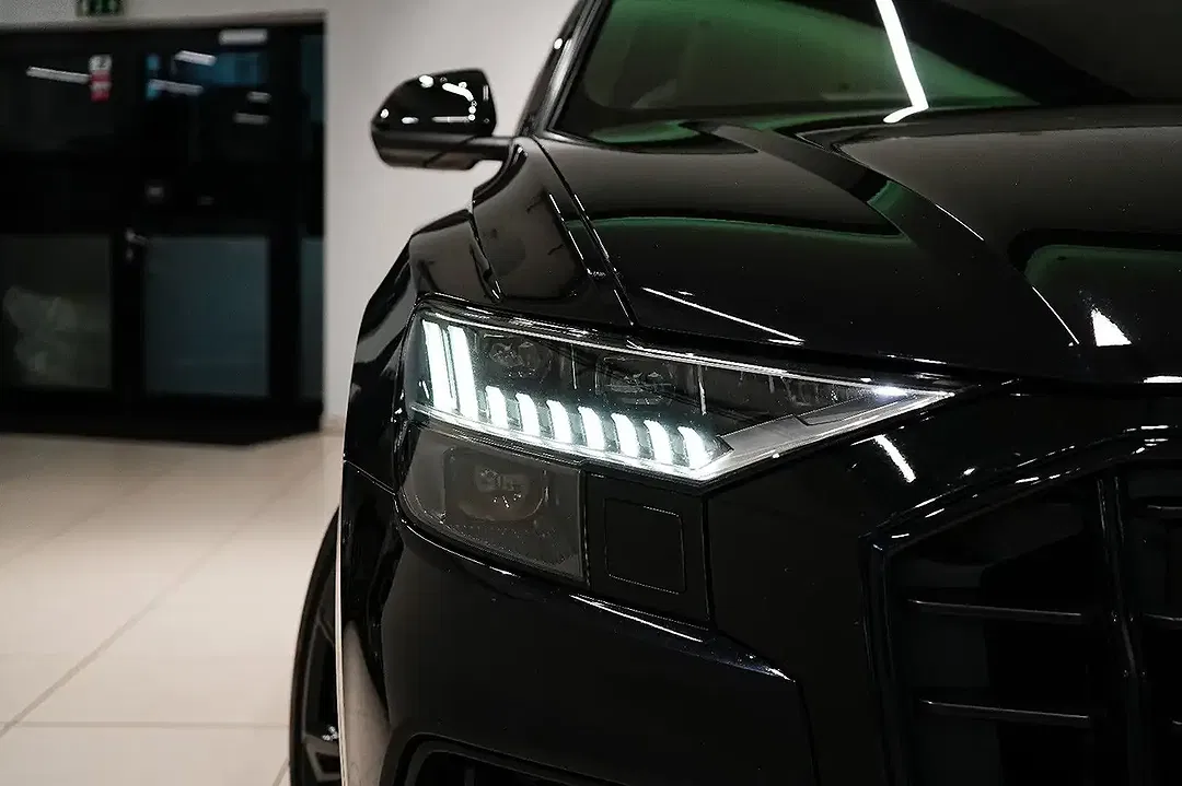Audi SQ8 - Thumbnail 10
