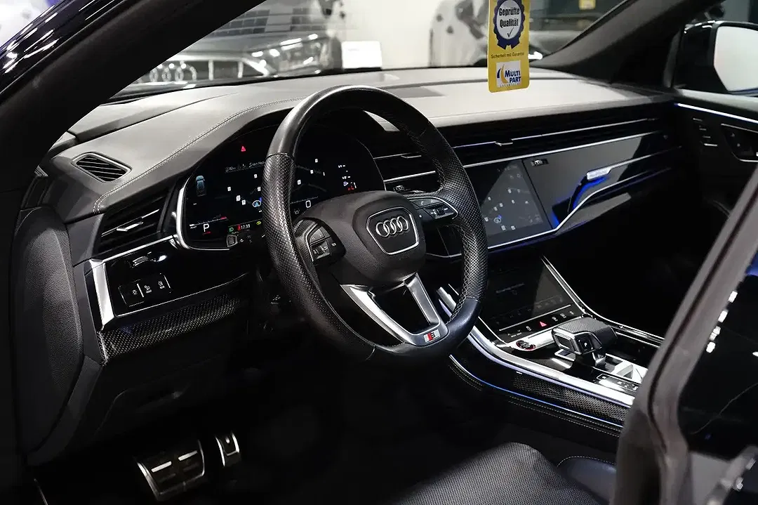 Audi SQ8 - foto 2