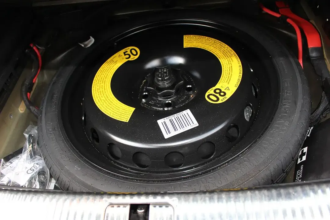 Audi A4 35 TFSI Matrix LED Avant S line - Thumbnail 10