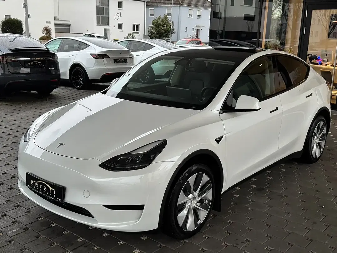Tesla Model Y AWD Premium - foto 2