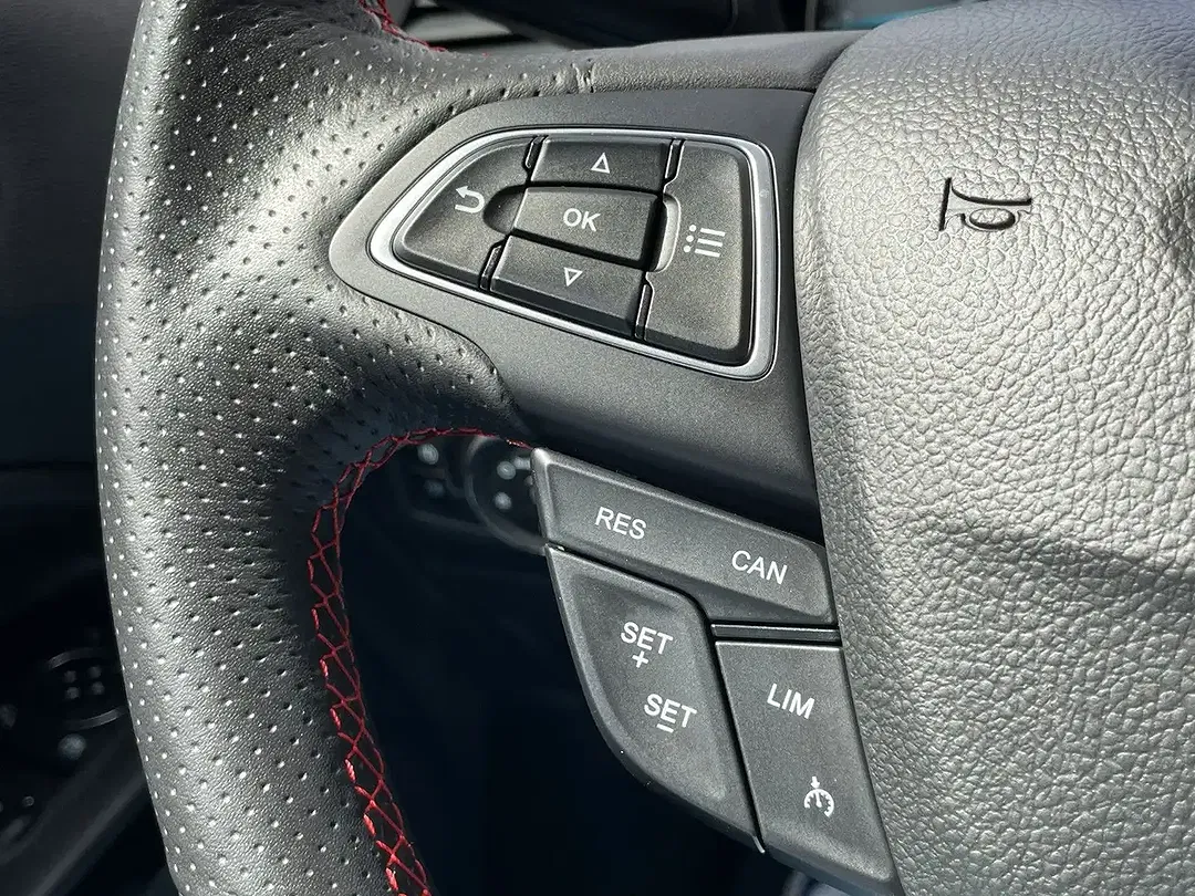 Ford EcoSport 1.0 EcoBoost ST-Line - Thumbnail 18