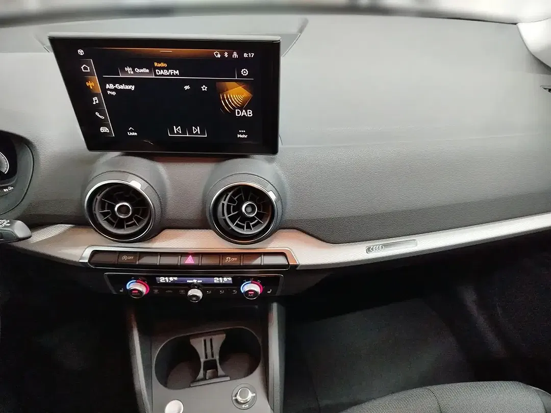 Audi Q2 30 TFSI advanced - Thumbnail 9