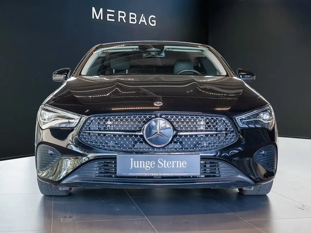 Mercedes-Benz CLA 180 Progressive - Thumbnail 2