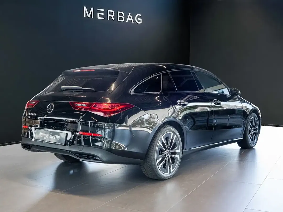 Mercedes-Benz CLA 180 Progressive - Thumbnail 3