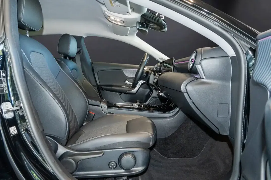 Mercedes-Benz CLA 180 Progressive - Thumbnail 8