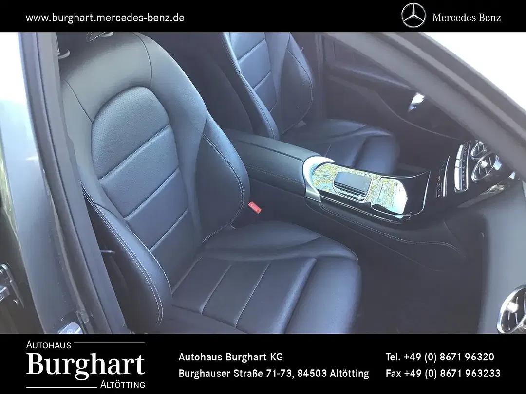 Mercedes-Benz GLC 300 4MATIC AMG Line Night - Thumbnail 10