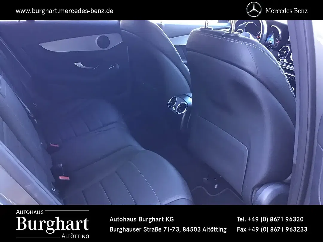 Mercedes-Benz GLC 300 4MATIC AMG Line Night - Thumbnail 11
