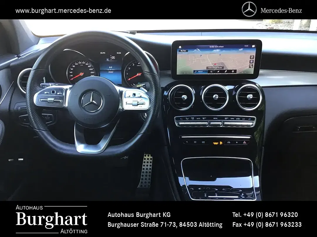 Mercedes-Benz GLC 300 4MATIC AMG Line Night - Thumbnail 12
