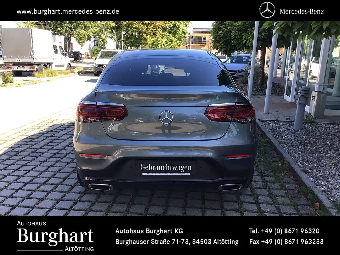 Mercedes-Benz GLC 300 4MATIC AMG Line Night - Thumbnail 6