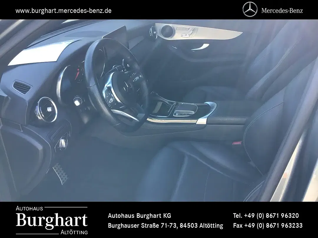 Mercedes-Benz GLC 300 4MATIC AMG Line Night - Thumbnail 8