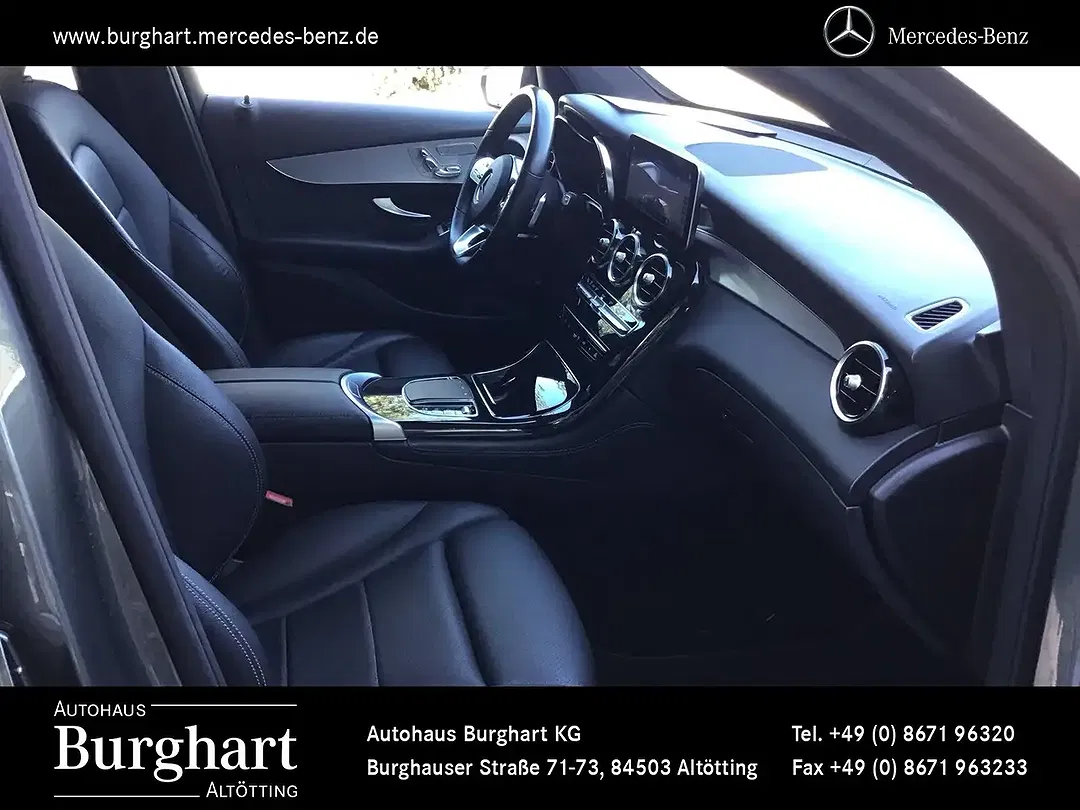 Mercedes-Benz GLC 300 4MATIC AMG Line Night - Thumbnail 9