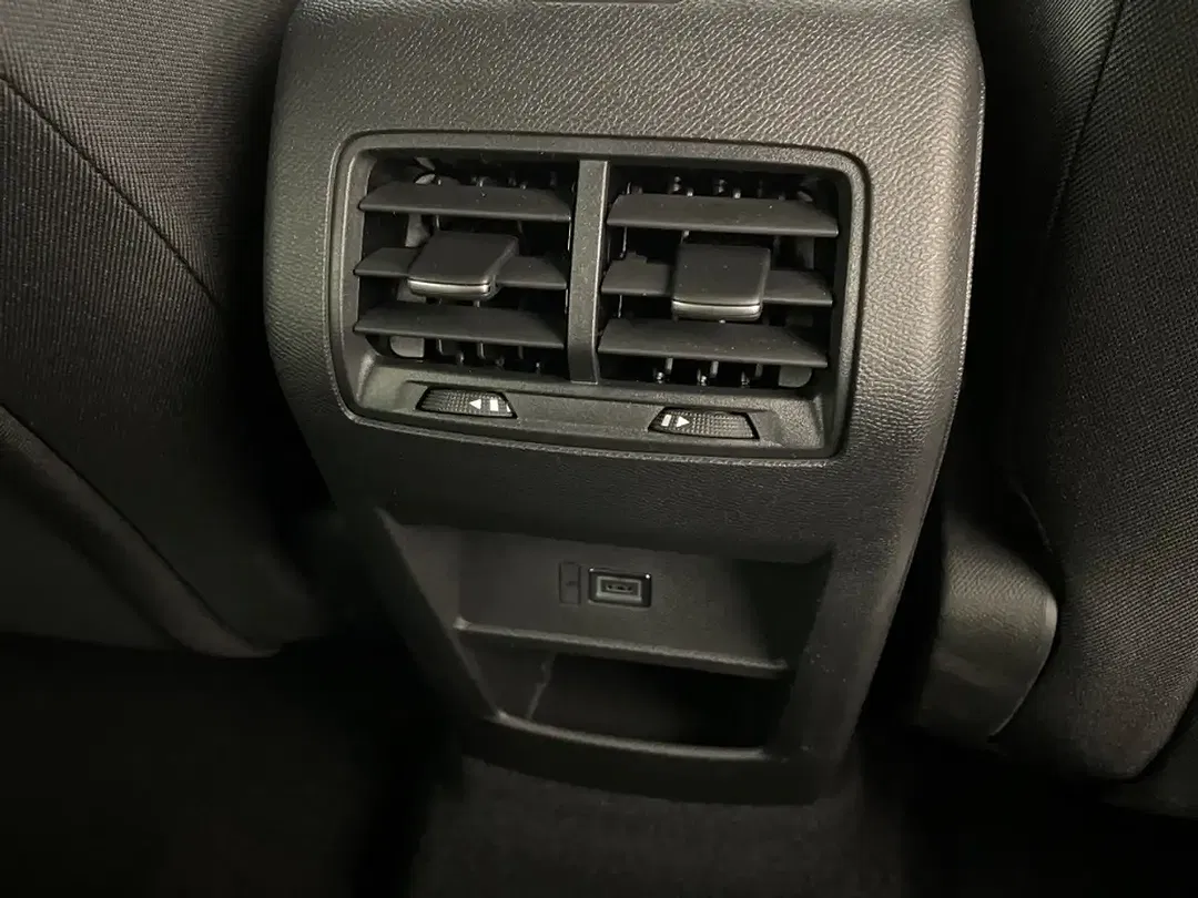 Opel Astra Edition - Thumbnail 13
