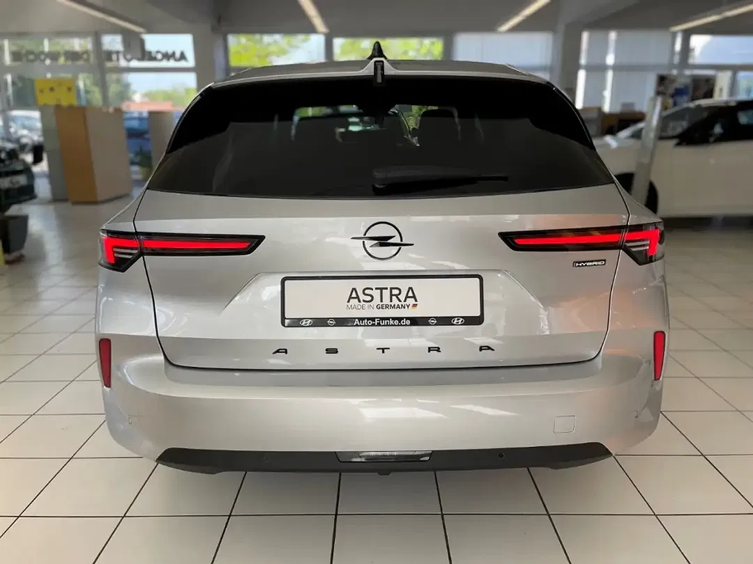 Opel Astra Edition - Thumbnail 5