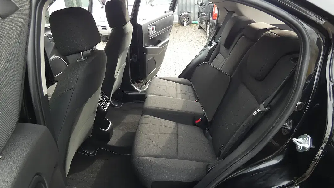 Honda HR-V Elegance - Thumbnail 11