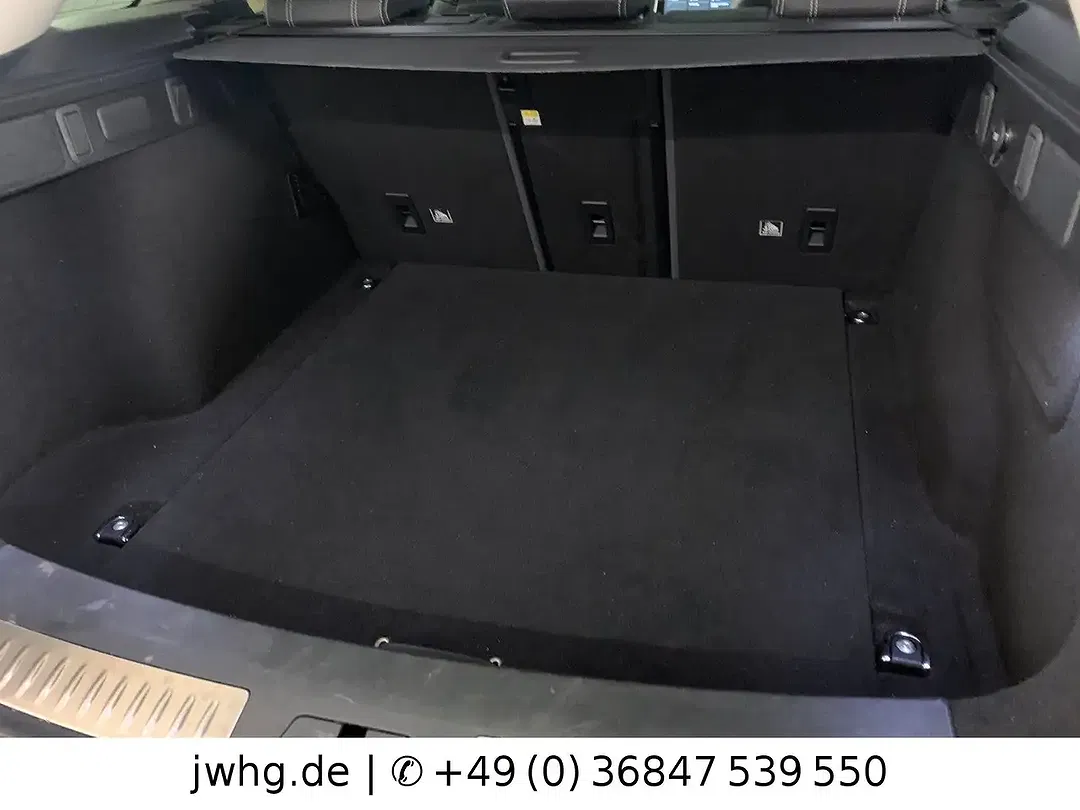Land Rover Range Rover Velar - Thumbnail 7