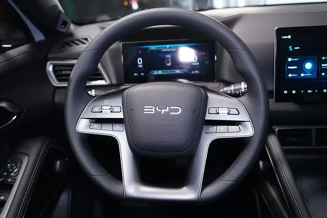 BYD Atto 2 EV Active - Thumbnail 5