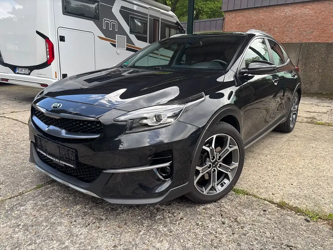 Kia XCeed Spirit - Thumbnail 3