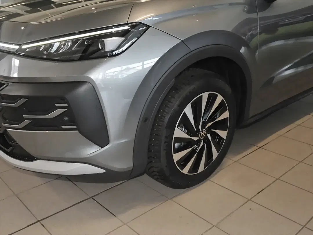 Volkswagen T-Roc 1.5 eTSI Life - Thumbnail 5