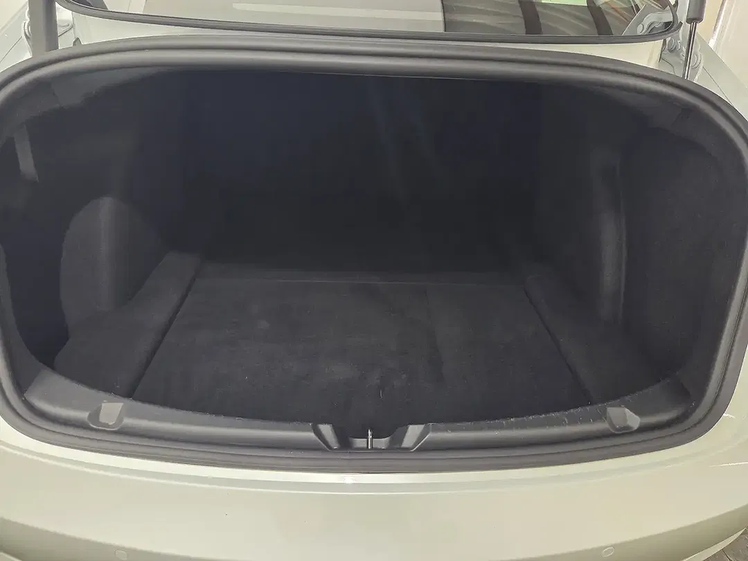 Tesla Model 3 Dual Motor Long Range - Thumbnail 13