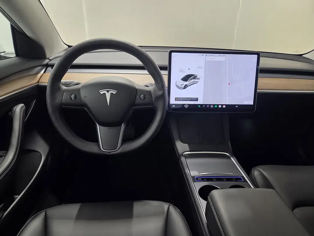 Tesla Model 3 Dual Motor Long Range - Thumbnail 17